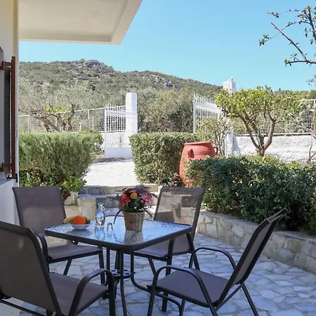 Zeus Apartament